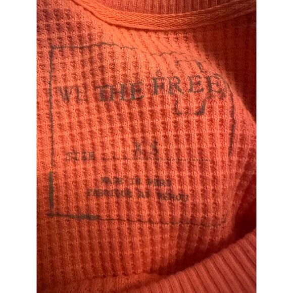 Women XS We The Free People Waffle Thermal Knit Blouse Shirt Top Tee Neon Pink - Picture 6 of 6